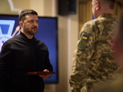 Президент привітав розвідників із Днем зовнішньої розвідки України та відзначив їх державними нагородами  