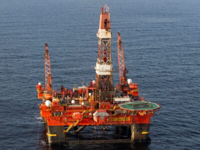 Дістали «Лукойл» у Каспії: Сили оборони уразили три бурові платформи та «Бук-М3» окупантів  