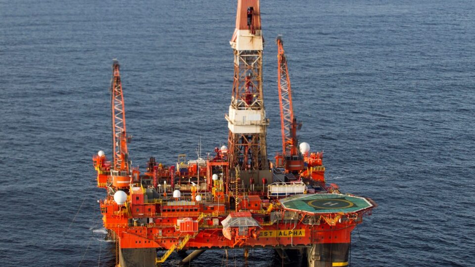 Дістали «Лукойл» у Каспії: Сили оборони уразили три бурові платформи та «Бук-М3» окупантів  