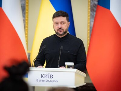 Володимир Зеленський: Українська делегація прямує на зустріч з командою президента США  