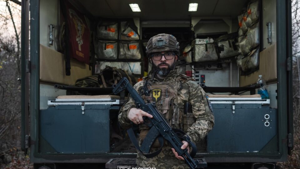 Крайній мій бойовий вихід тривав 78 діб — медик «Баптист» воює зброєю, яку добув у бою  