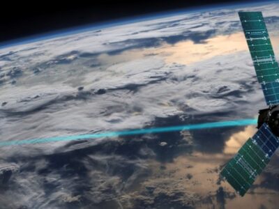 Все має бути «золотим»: у Сполучених Штатах оголосили про намір до 2028 року протестувати супутник, здатний знищувати гіперзвукові ракети  