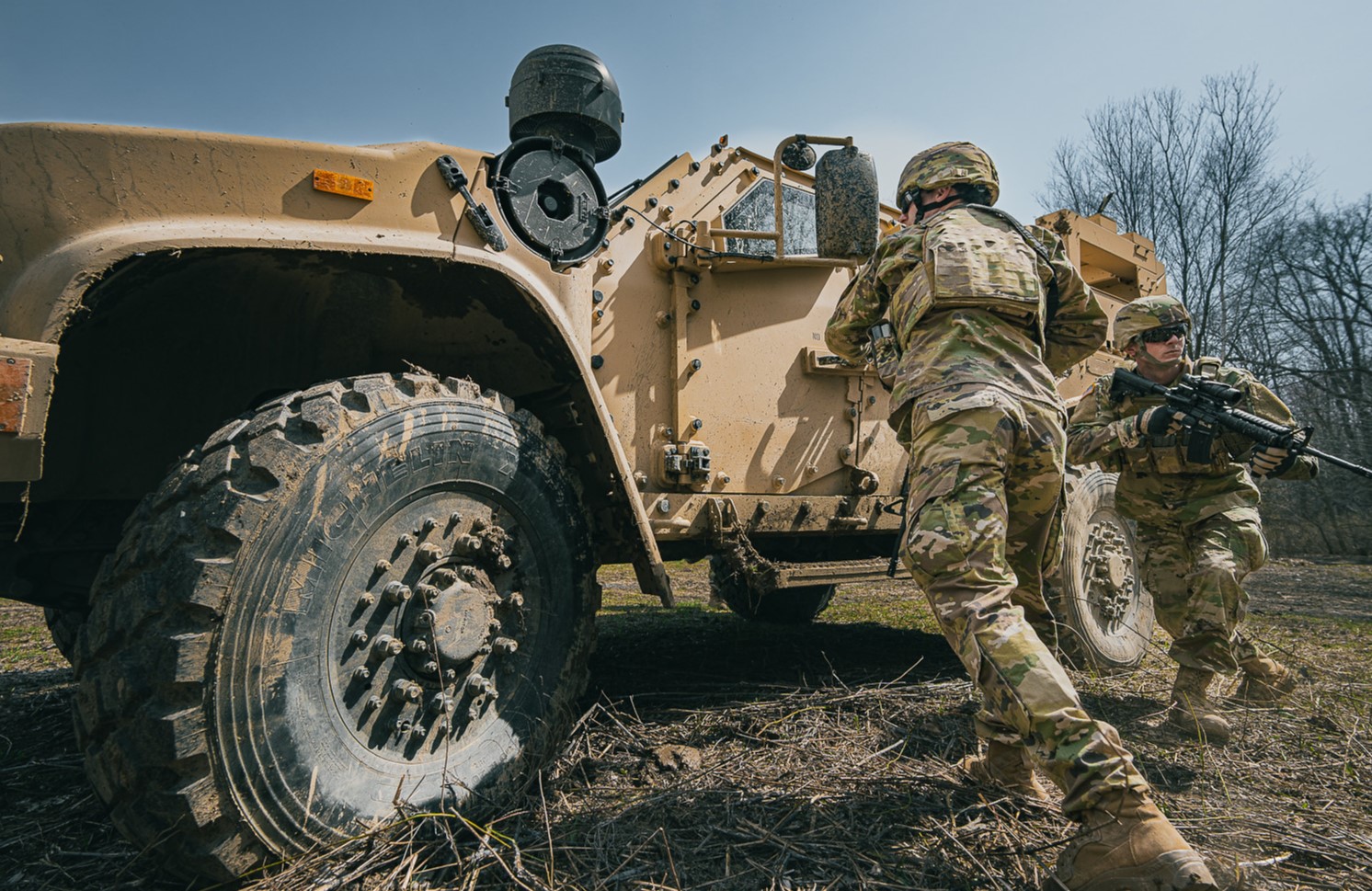 Польові випробування легкої тактичної бронемашини JLTV A2