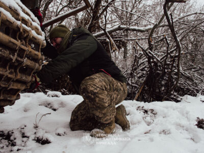 Замість «флаговтику» в Куп’янську «флагоскид»: росіяни намагаються створити видимість контролю над містом  
