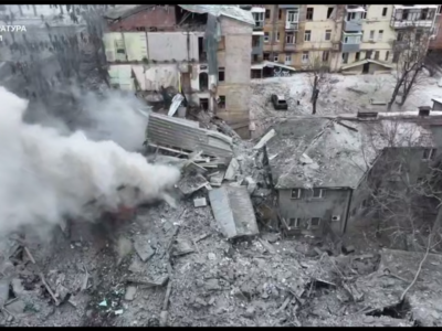 Кількість поранених у Харкові збільшилася до 30 — з’явилося відео з місця російського удару  