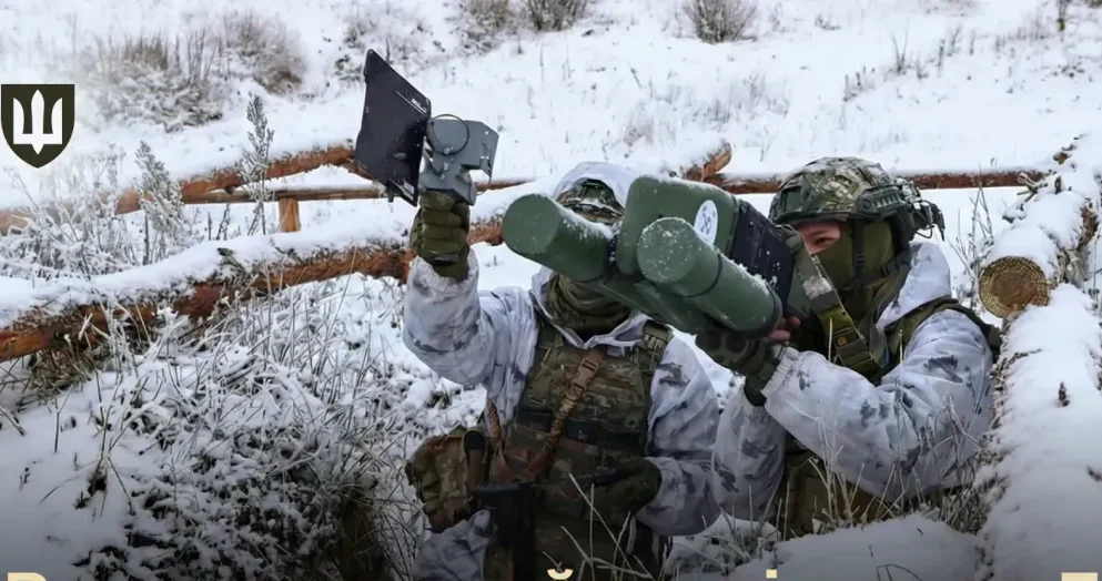 Курсанти на навчаннях з антидроновою рушницею