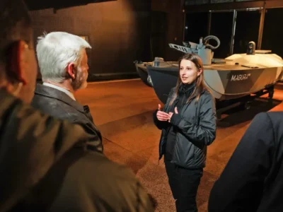 Міноборони представило Президенту Чехії українські дрони-перехоплювачі та морські безпілотники  