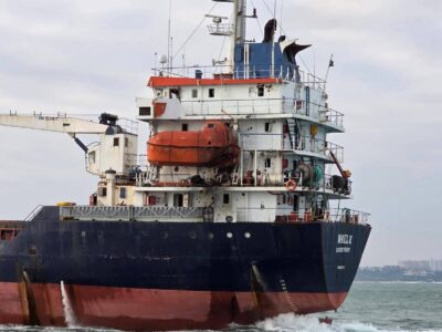 Ворог здійснив черговий акт терору: уражено два цивільні судна, загинув громадянин Сирії  