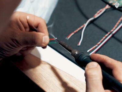 Майстерня FPV батальйону Black Sky бригади «Спартан» за добу обслуговує близько 200 дронів  