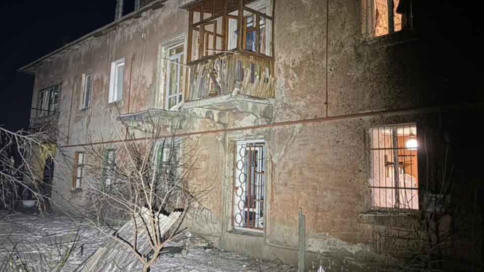 У перший день нового року росіяни завдали понад 1500 ударів по Донеччині: є загиблий і поранені  