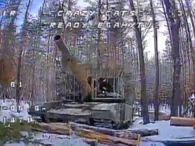 «Вгатили з різних боків»: «скажені котики» вивели з ладу танк росіян  