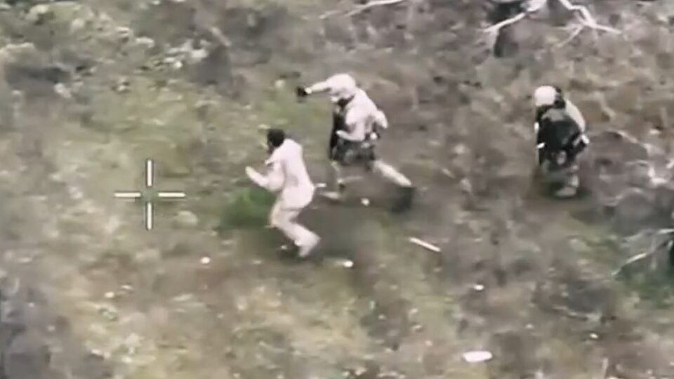 Стрілецький бій та захоплення росіян у полон: кадри бойової роботи ГУР на Запоріжжі  