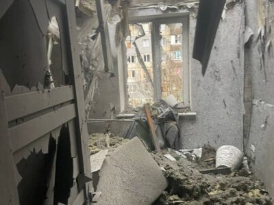 Окупанти атакували кафе у Херсоні, є загиблі та поранені  