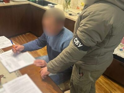 Від $4000 до $7000 за зняття з розшуку: у Києві під суд пішли автори схеми для ухилянтів  