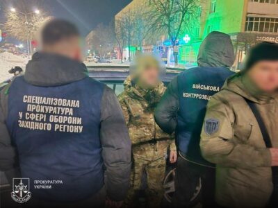 Втеча за $3 тисячі: на Рівненщині викрили інструктора, який вивозив мобілізованих з навчального центру  
