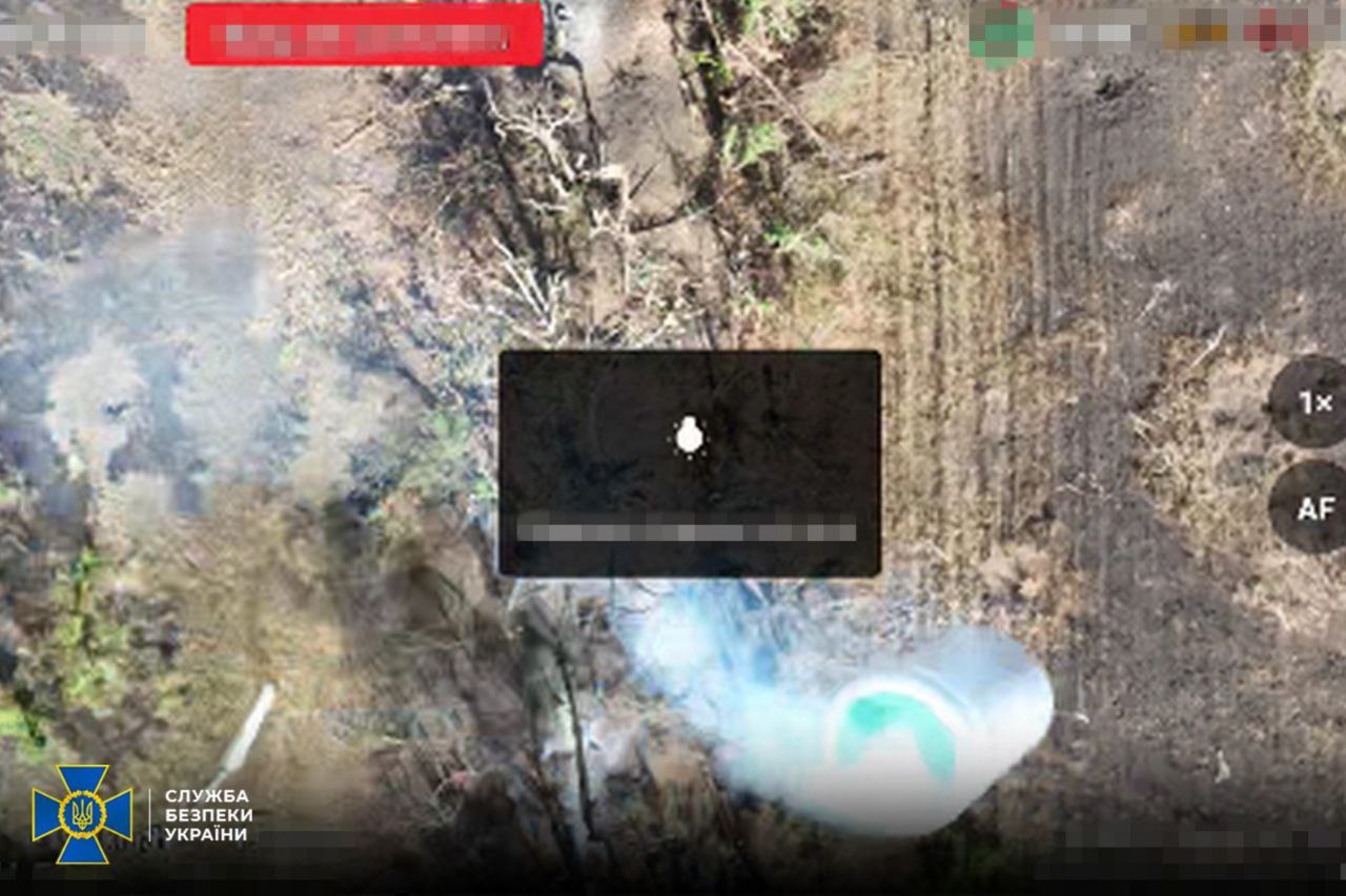 СБУ повідомила заочно про підозру військовим зс рф, які вчиняли воєнні злочини під час штурму Вовчанська.