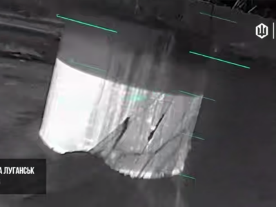 Оператори Українського війська вдарили по нафтобазі в окупованому Луганську  