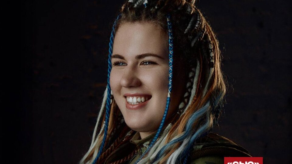 «Ніхто з них не планував карʼєру у війську»: 1-й медбат розповів про своїх захисниць