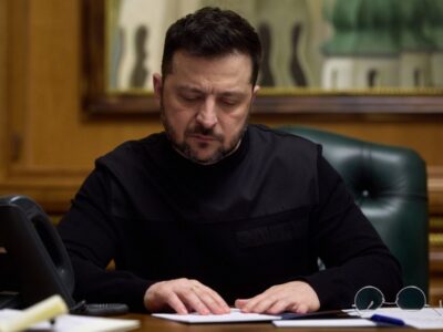 Президенти України та США провели телефонну розмову: деталі переговорів  