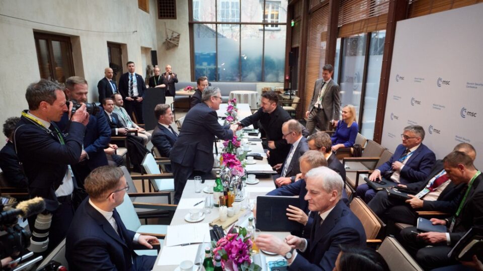 Володимир Зеленський провів зустріч із партнерами в Берлінському форматі: деталі переговорів  