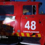 Пошкоджена машина рятувальників