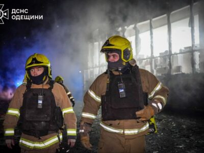 Ворожі дрони атакували Одесу: пошкоджена цивільна та енергетична інфраструктура  