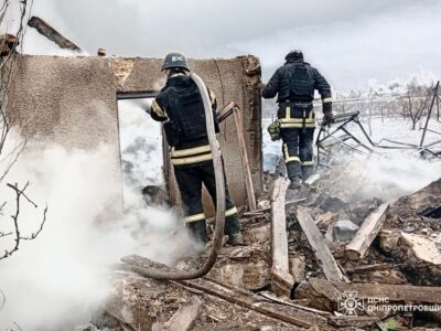 На Дніпропетровщині внаслідок обстрілів постраждали троє людей  