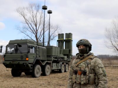 «Авто коштує, як найдорожчі Rolls-Royce та Bugatti»: водій IRIS-T про бойову роботу та справжню цінність машини  