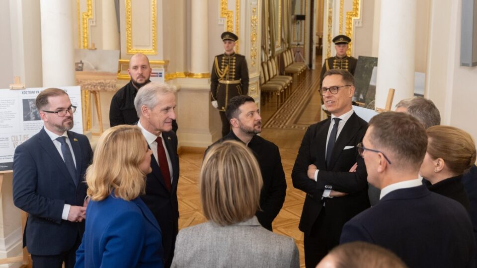 Оборонна та енергетична допомога і санкції проти росії: партнери виділили Україні нові пакети підтримки  