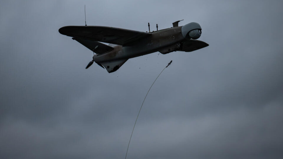 «Вони ставляться на деревах, а не так, як Starlink»: на Костянтинівському напрямку продовжуються ворожі механізовані накати  