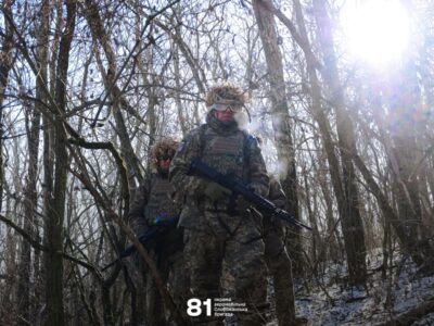 «Вони плачуть, що їм не вистачає їжі, води»: на Слов’янському напрямку росіян постачають за допомогою FPV-дронів  