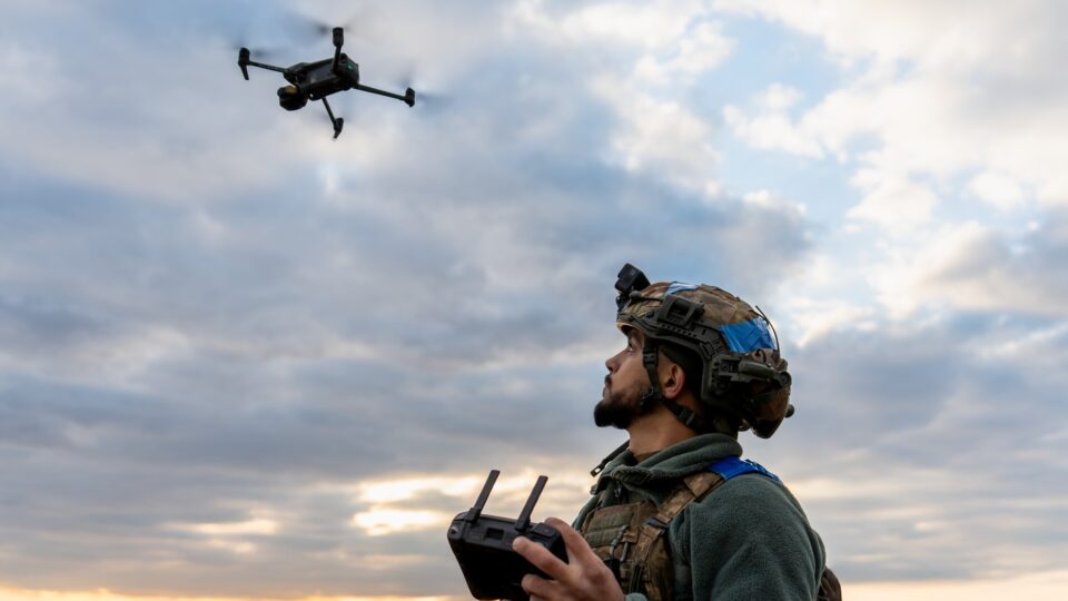 «Знищення логістичного каркасу»: понад 800 транспортних засобів ворога спалили СБС від початку лютого  