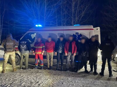 «Швидка» до кордону — на Буковині прикордонники викрили нову схему переправлення чоловіків  