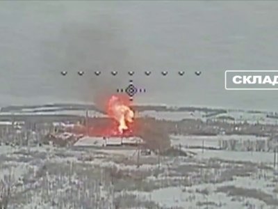 Перший вибив вікно, другий уразив ціль — російський склад боєприпасів уразили дуплетом дронів  