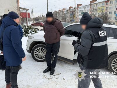 $7000 за службу в тилу — викрито чоловіка, який обіцяв «вирішити» мобілізацію    