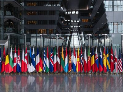 Далекобійна артилерія і ППО: підсумки двосторонніх зустрічей на «Рамштайні»  