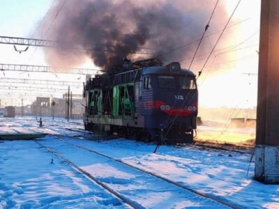 На станції Конотоп ворожий БПЛА вразив локомотив, який мав приєднуватися до пасажирського потяга  