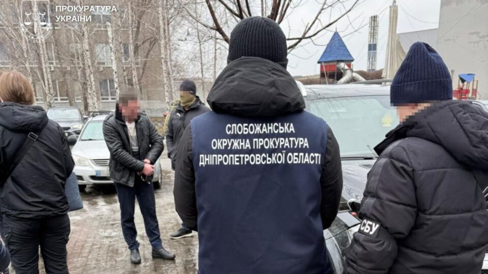 За $7 тисяч обіцяв «вирішити питання» з ВЛК — у Дніпрі викрито адвоката  