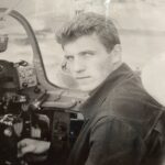 Олександр Оксанченко в молодості за штурвалом літака