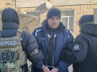 Готував обстріли одразу 3-х регіонів України: затримано зрадника-багатоверстатника  