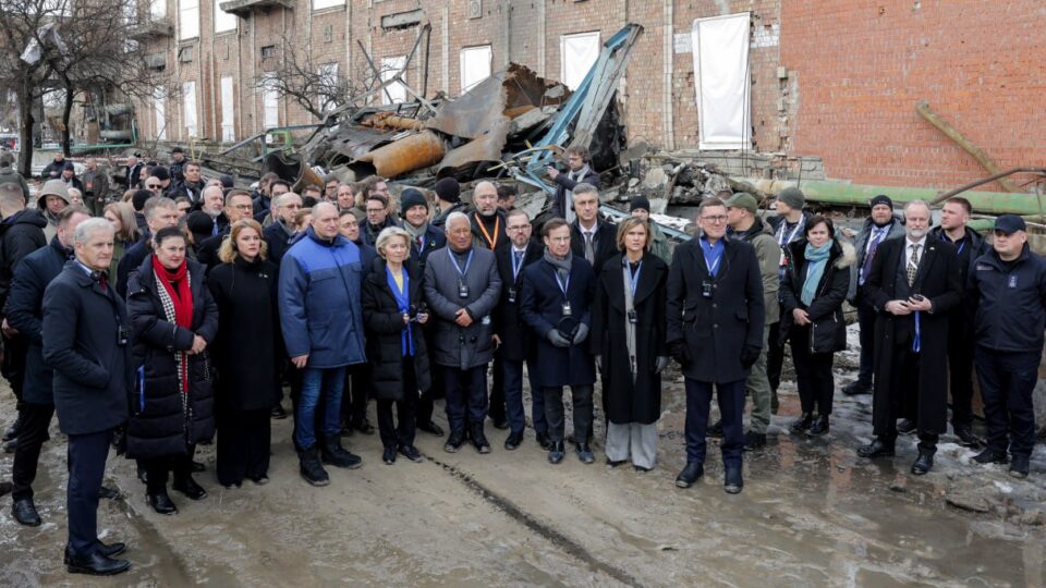Іноземні лідери відвідали одну з київських ТЕЦ, яку зруйнували росіяни  