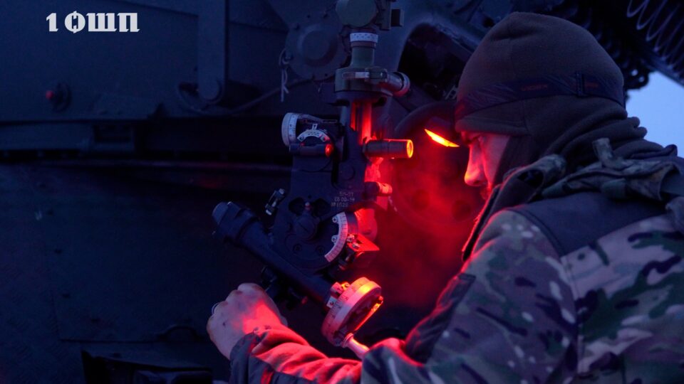 Флаговтиками росіяни конкурують між собою: також це елемент психологічного тиску на українців  