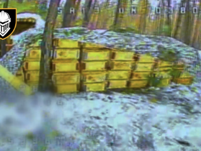 Бійці Залізної бригади знищили склад з майном та схрони росіян  