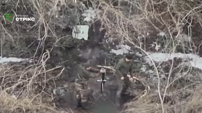 Відстрілявся і згорів: дронарі підрозділу «Стрікс» уразили мінометний розрахунок окупантів  