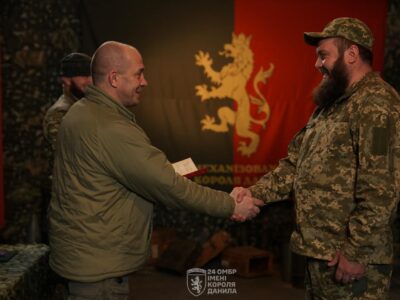 Знищив ворога, з поламаними кінцівками вижив після 10 днів під завалами: історія «Бороди»  