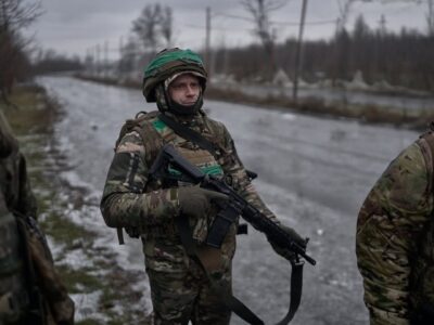 Врятували життя пораненим побратимам, а потім загинули під обстрілом: трагічна історія з фото  