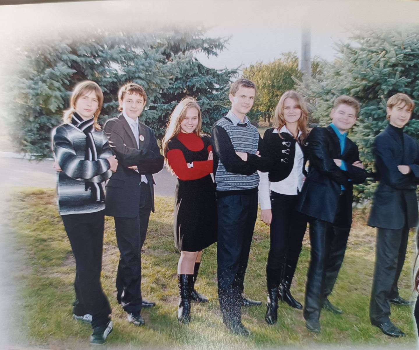 Миколf Христоріз з однокласниками в шкільні роки