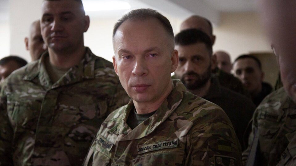 «Поступово просуваємося вперед і ведемо бої за населені пункти» — Олександр Сирський про ситуацію на півдні  