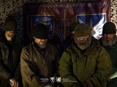 Тюрма, фронт, полон: десантники захопили шістьох окупантів  