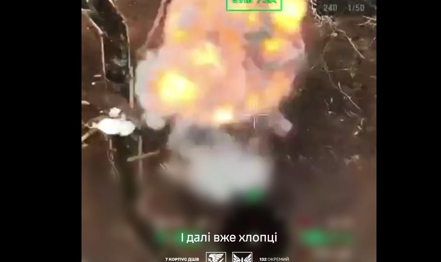 «Спочатку FPV-дрони, потім міни, а потім підійшли хлопці»: укріпленого росіянина штурмували 2 години  